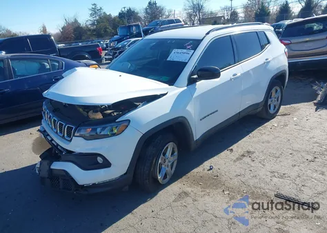 2023 Jeep Compass Latitude 4X4 from USA, damaged, VIN 3C4NJDBN0PT520859